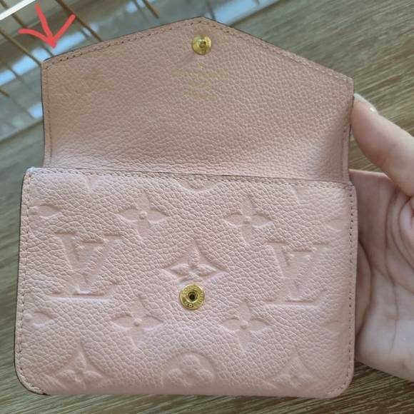 SOLD! Louis Vuitton Empreinte Key Pouch Wallet - Picture 3 of 11